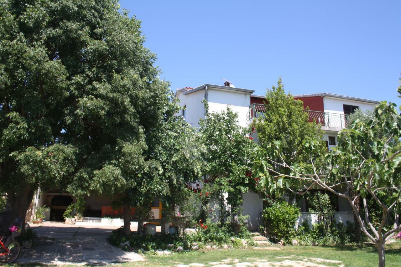 Apartmani Dana Sukošan المظهر الخارجي الصورة