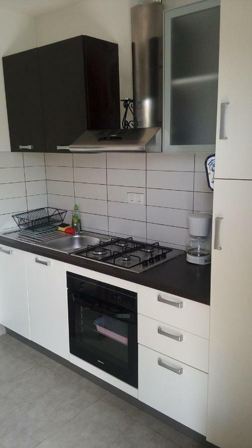 Apartmani Dana Sukošan المظهر الخارجي الصورة