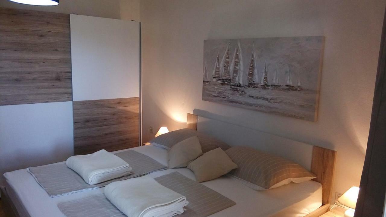 Apartmani Dana Sukošan المظهر الخارجي الصورة