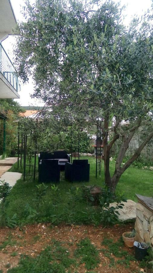 Apartmani Dana Sukošan المظهر الخارجي الصورة