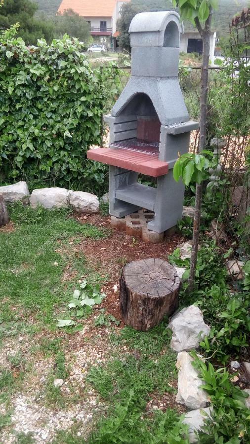 Apartmani Dana Sukošan المظهر الخارجي الصورة